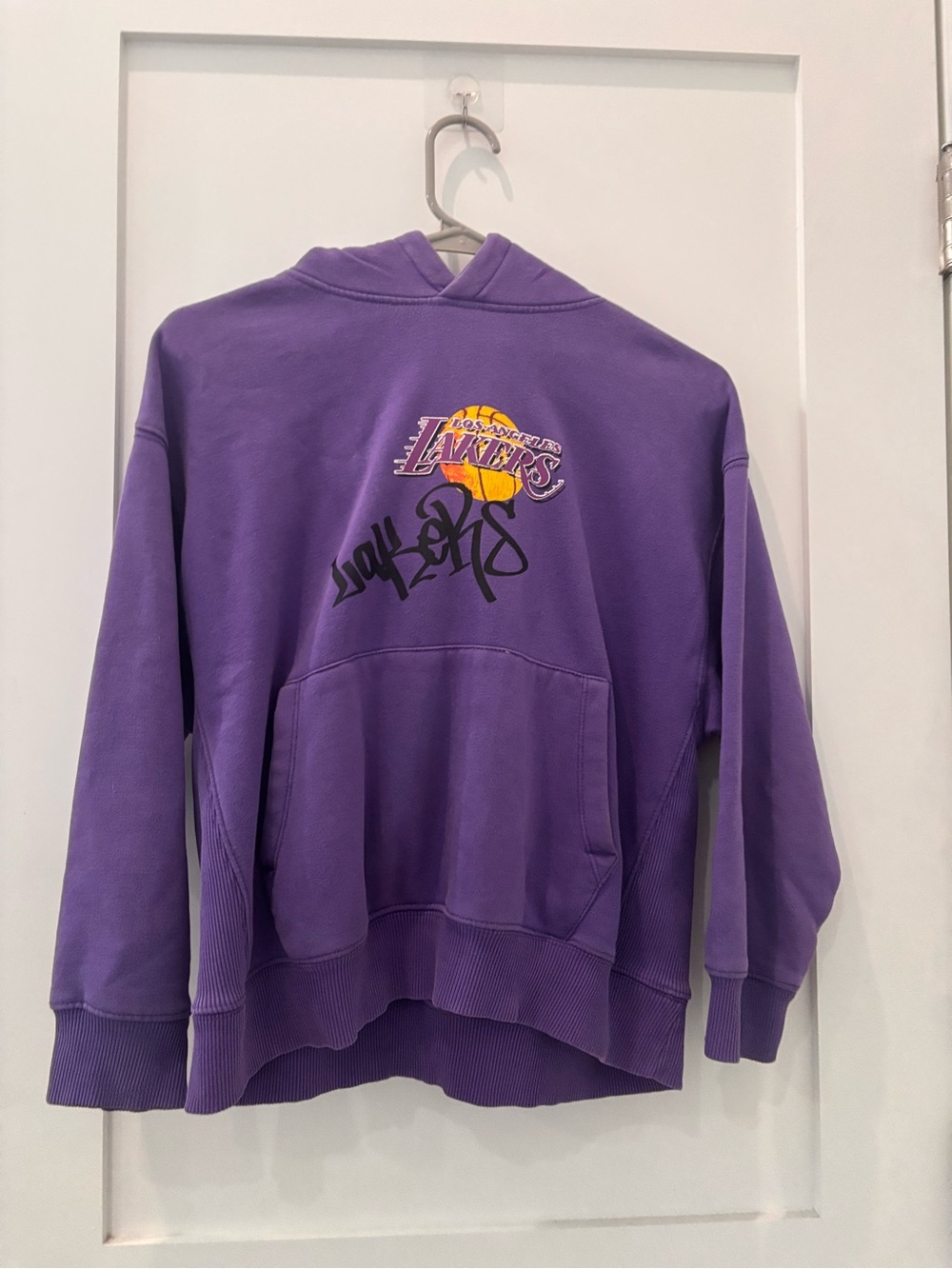 NBA X ZARA KIDS - Los Angeles Lakers Purple Hoodie with Black Logo Graffiti